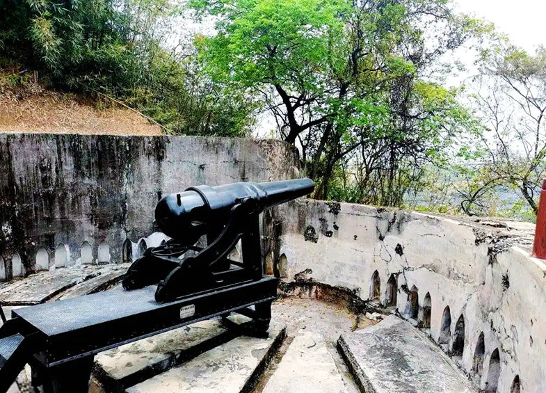 沙路炮台公园